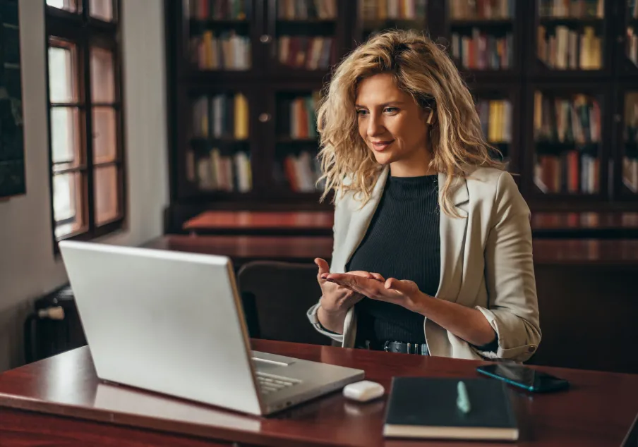 Woman in a virtual training