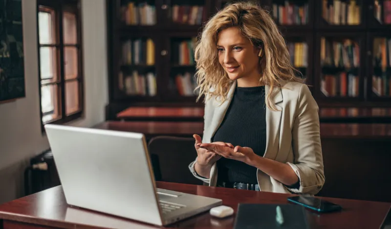 Woman in a virtual training