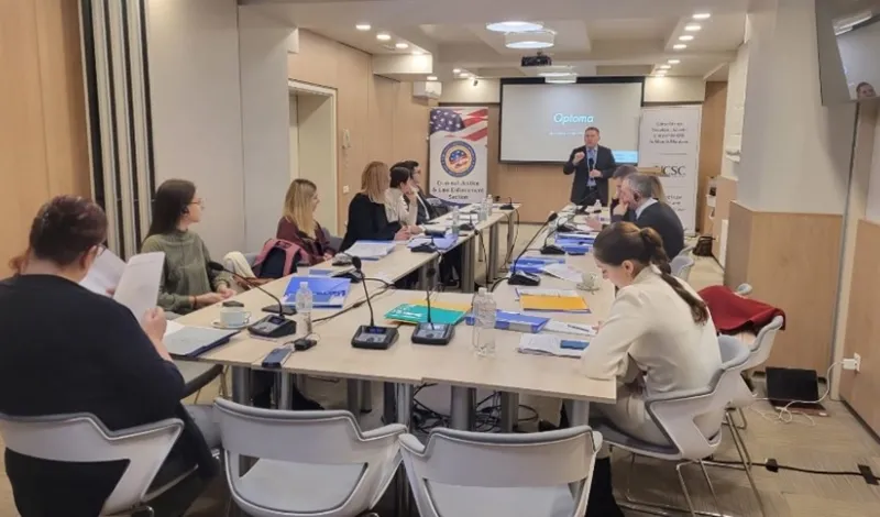 NCSC Tim Hughes presenting at legal writing instructor training